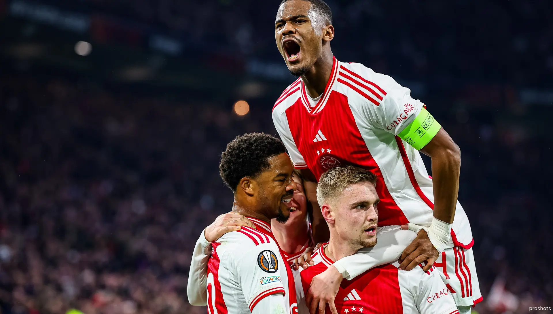 hato ajax aanvoerder