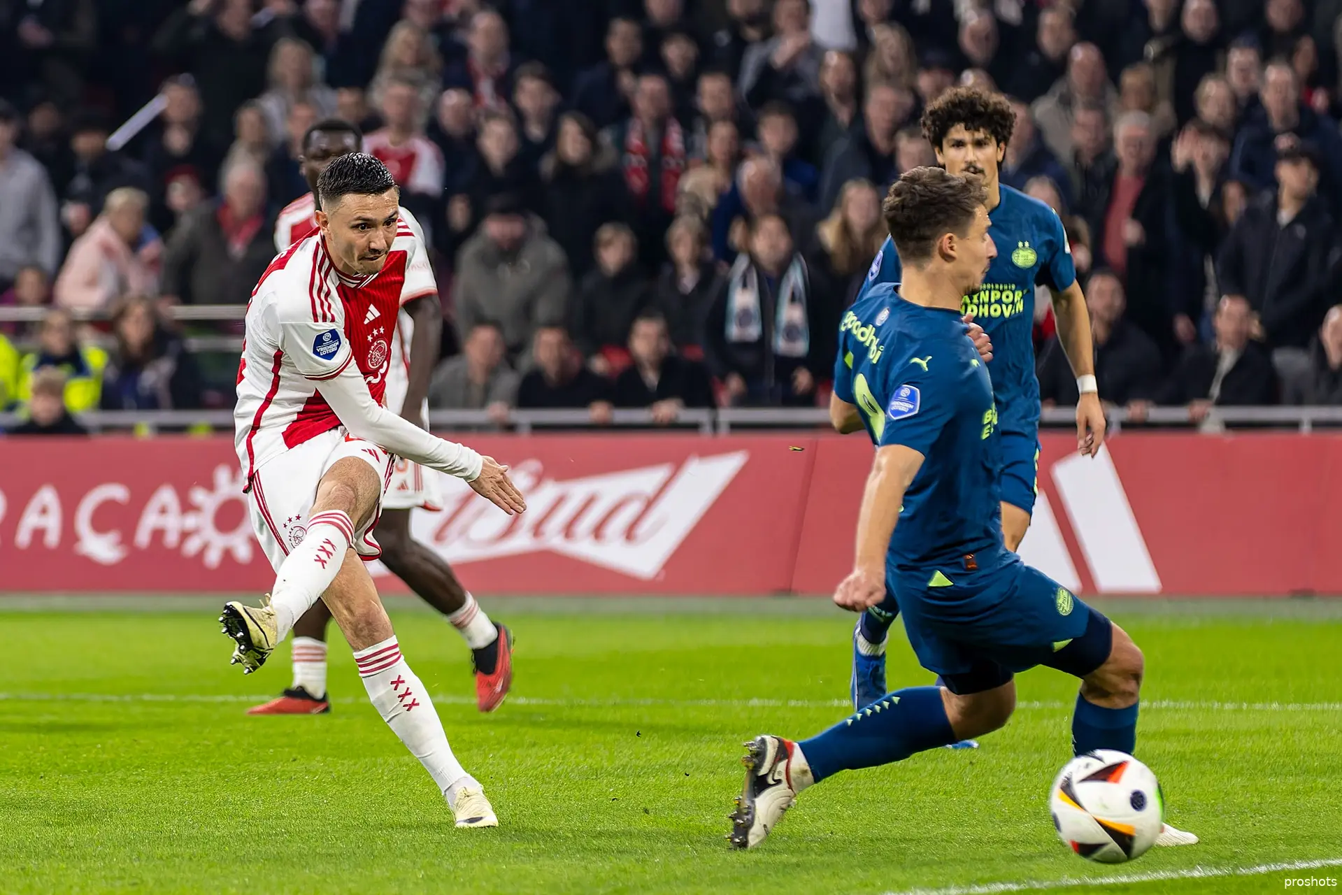 berghuis ajax psv
