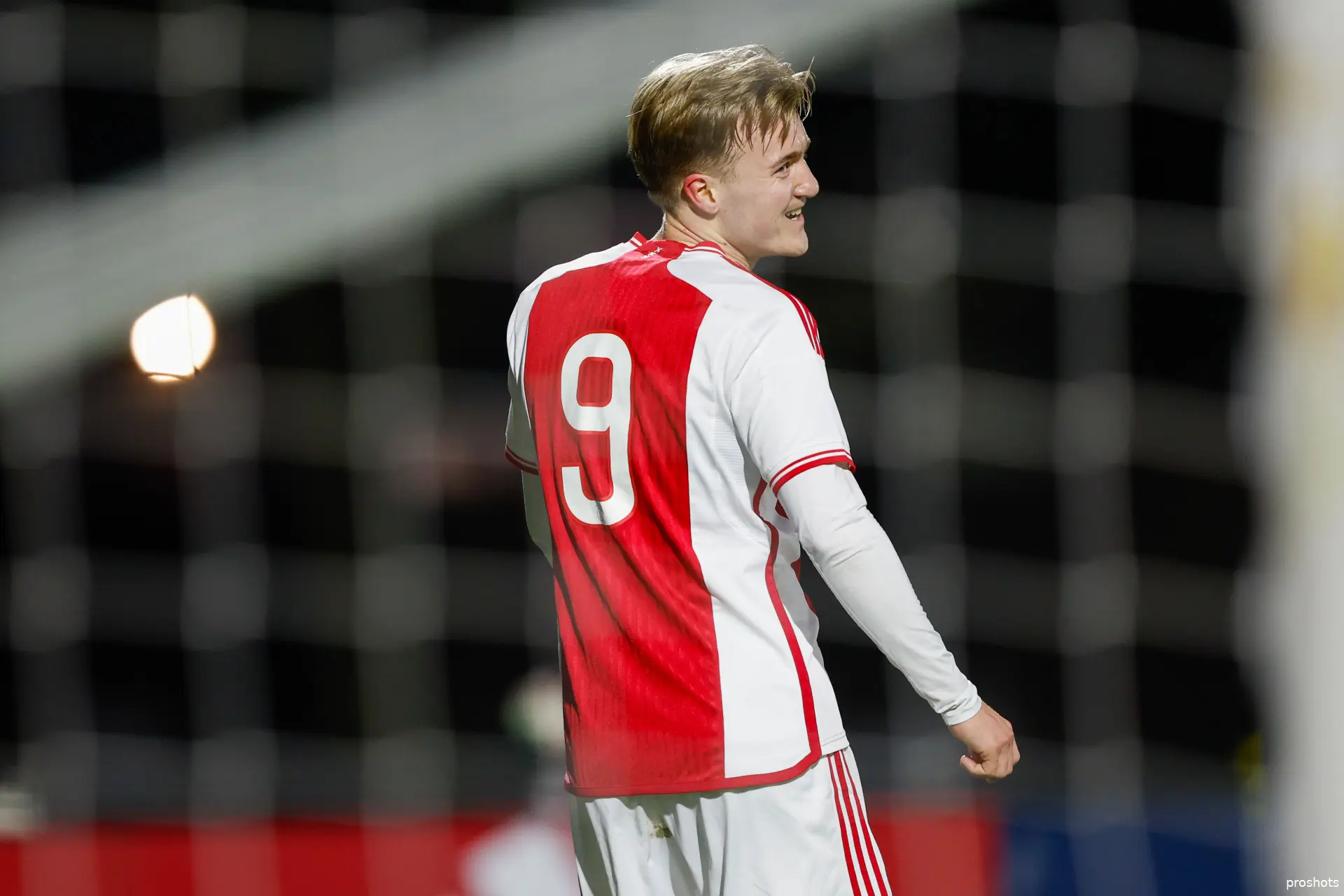 julian rijkhoff jong ajax mvv 2
