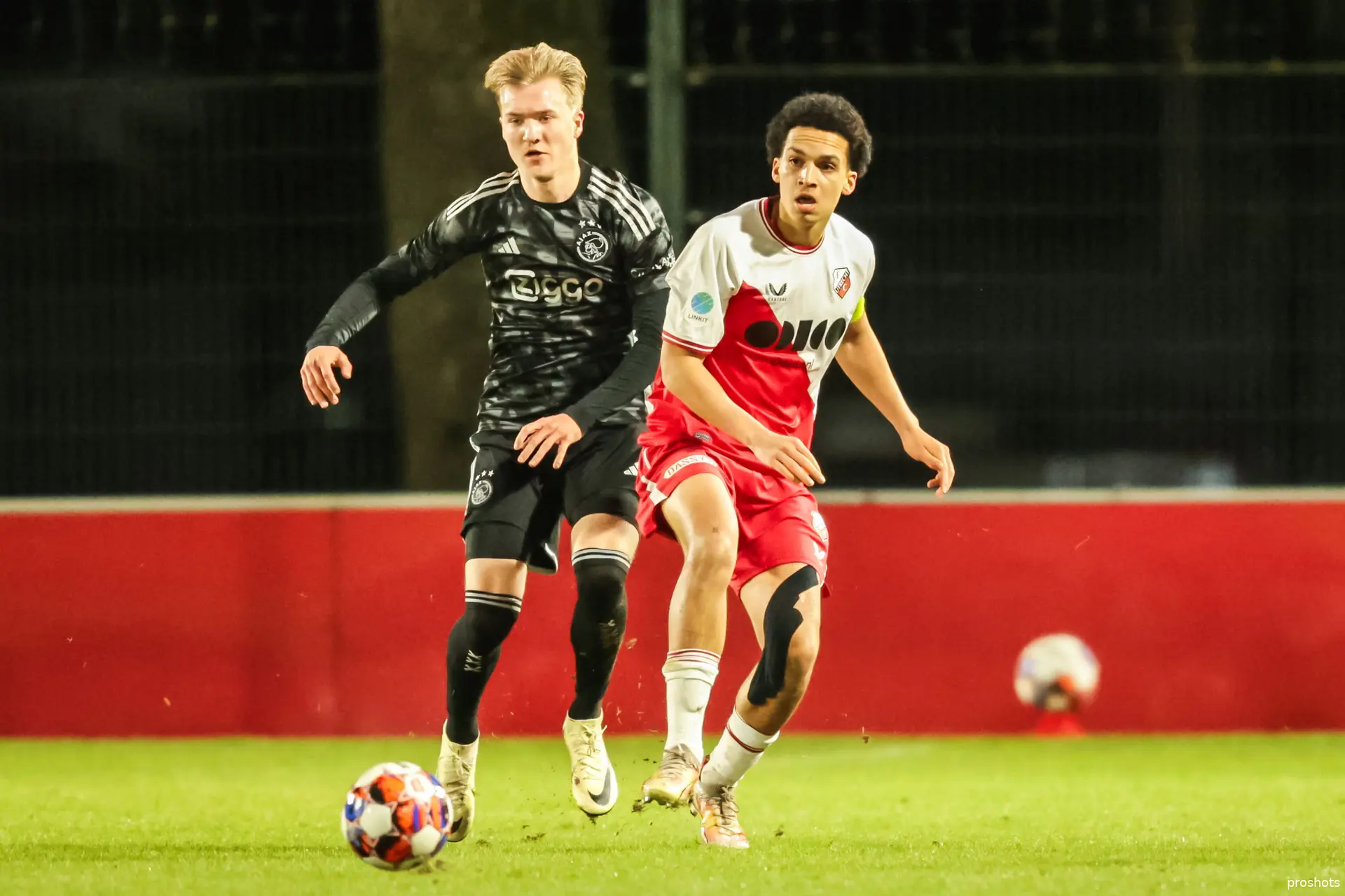 julian rijkhoff jong utrecht jong ajax