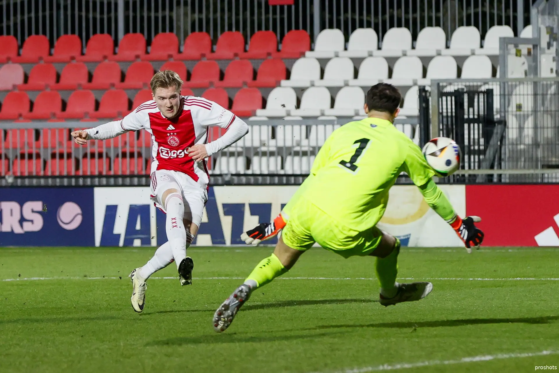 julian rijkhoff jong ajax jong psv 23 24