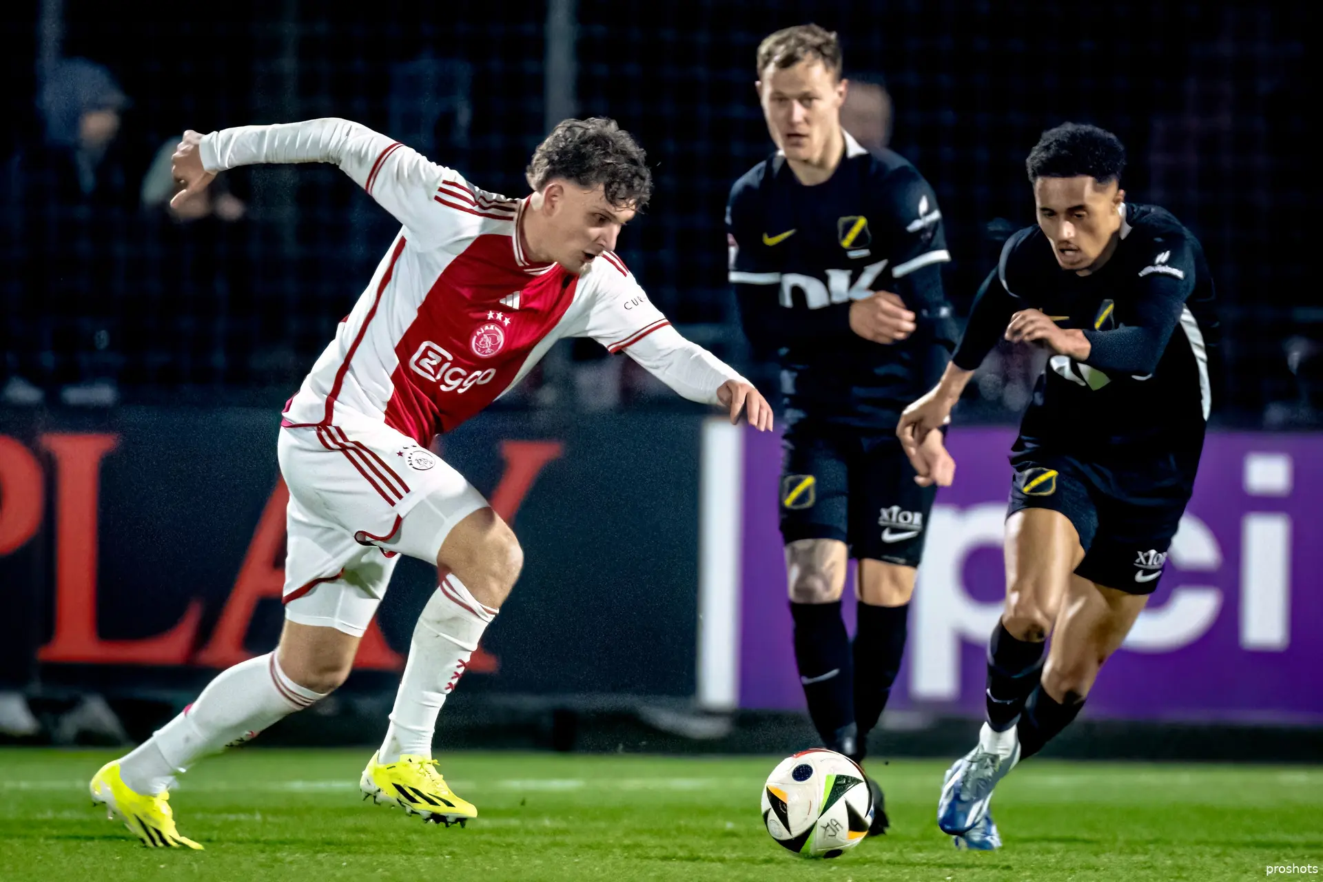 mika godts jong ajax nac breda23 24