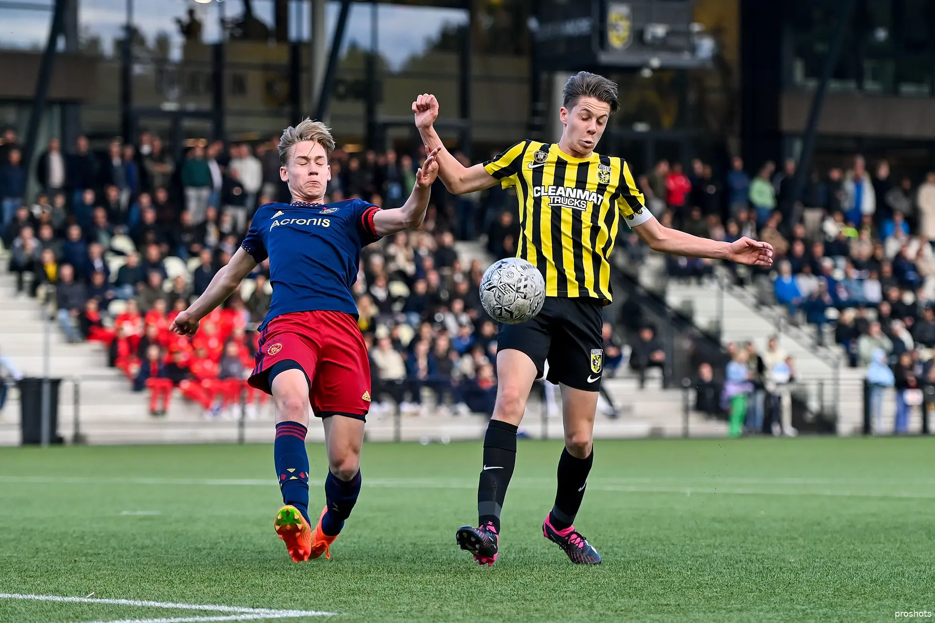 mylo van der lans ajaxo17