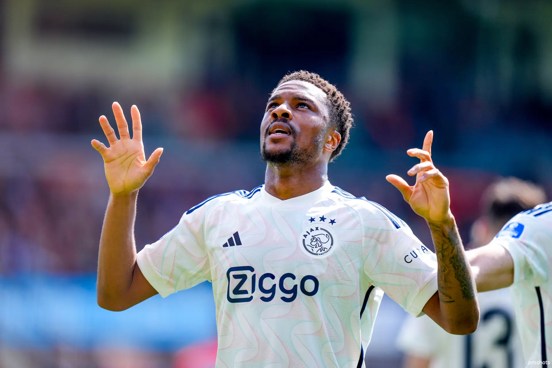 chuba akpom ajax