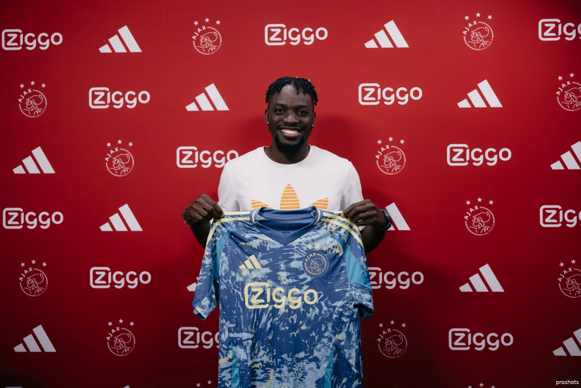 bertrand traore ajax
