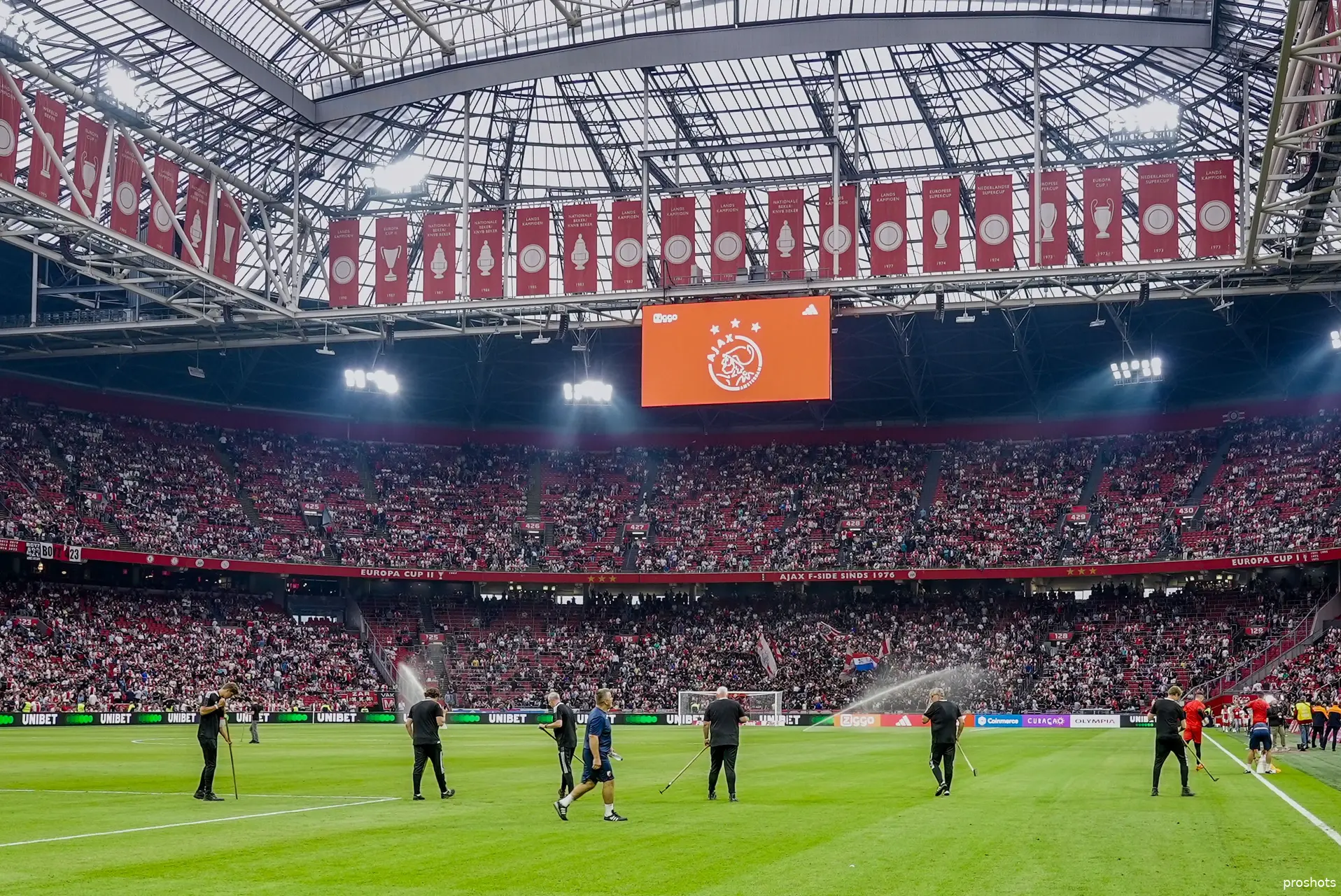 johan cruijff arena ajax vojvodina