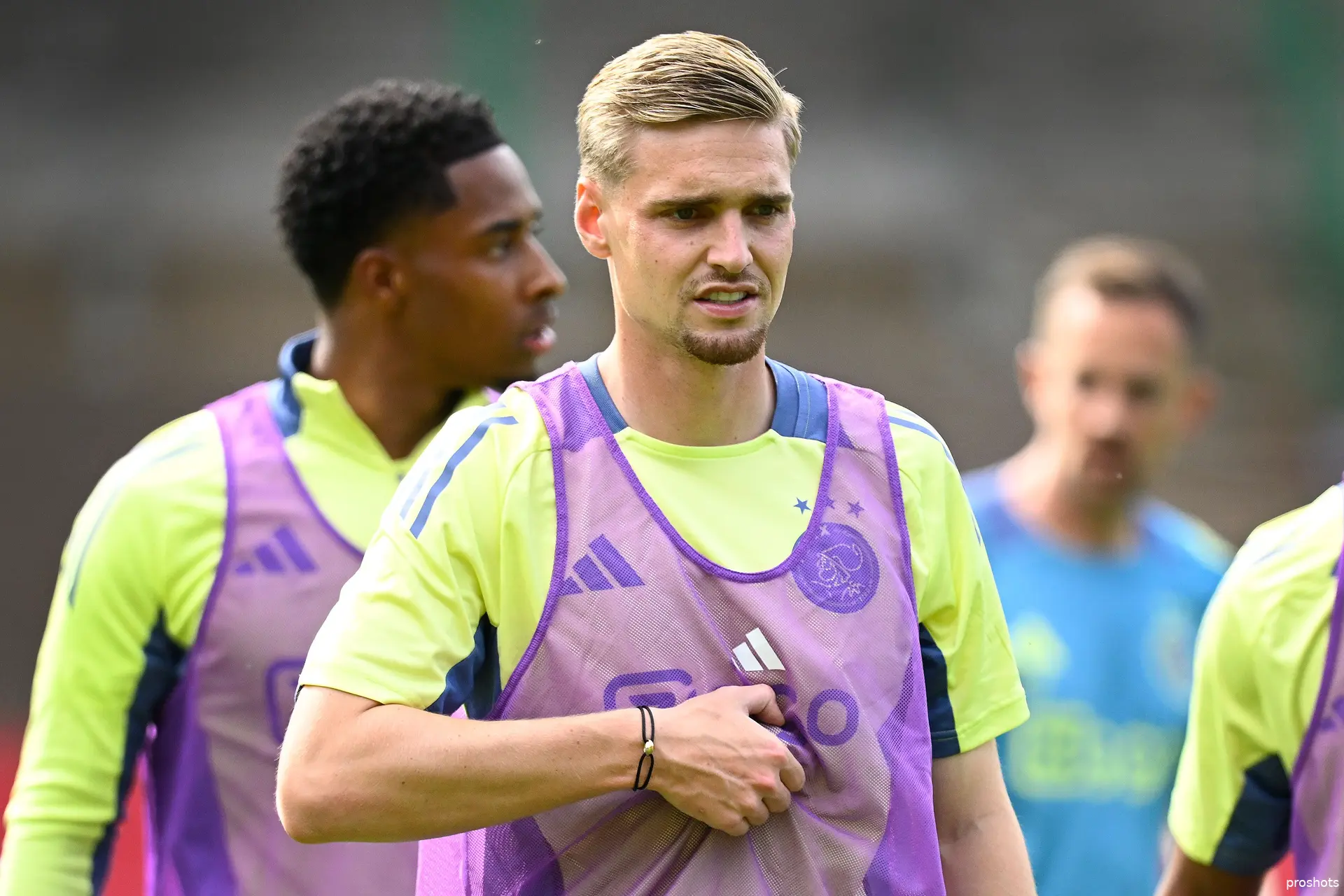 kenneth taylor ajax