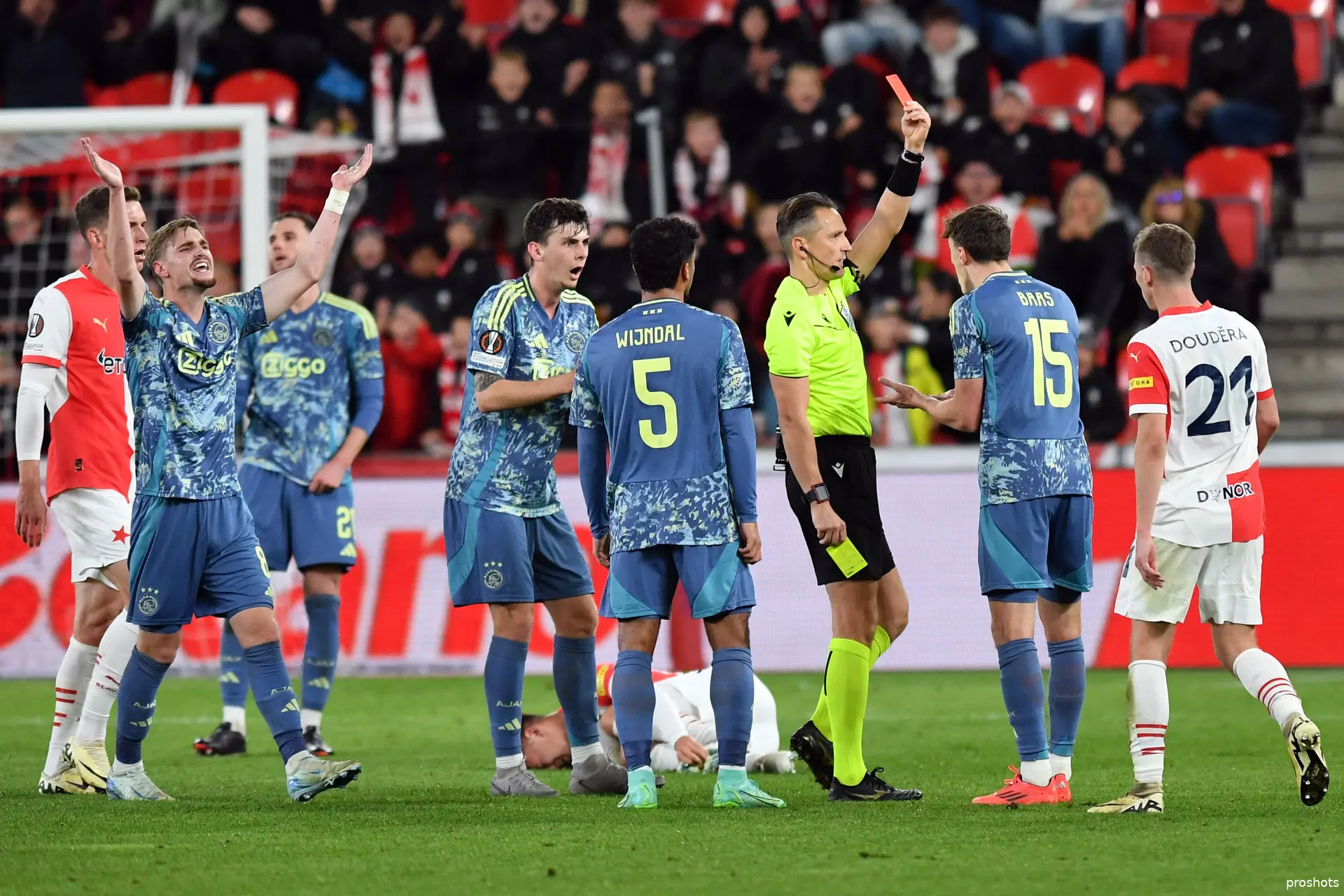 slavia praag ajax europa league