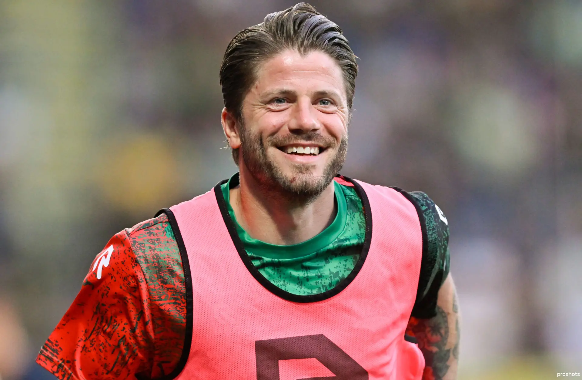 lasse schone nec