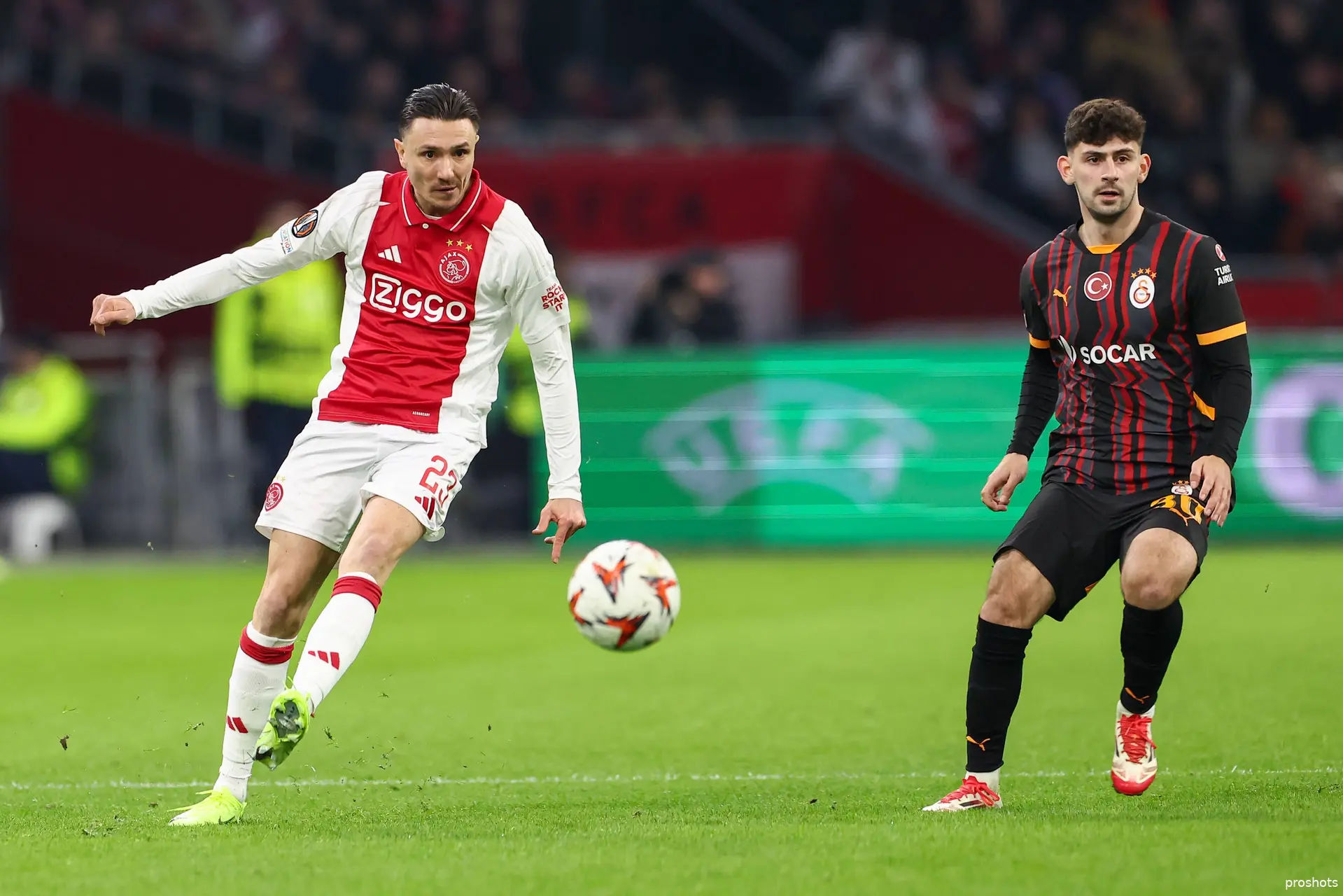 berghuis ajax galatasaray
