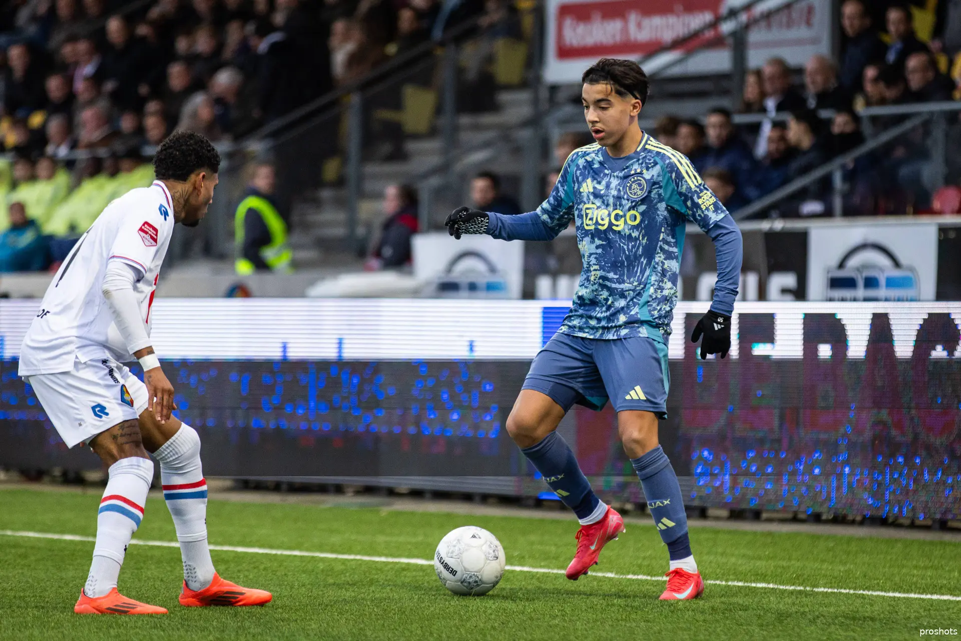 rayane bounida jong ajax telstar