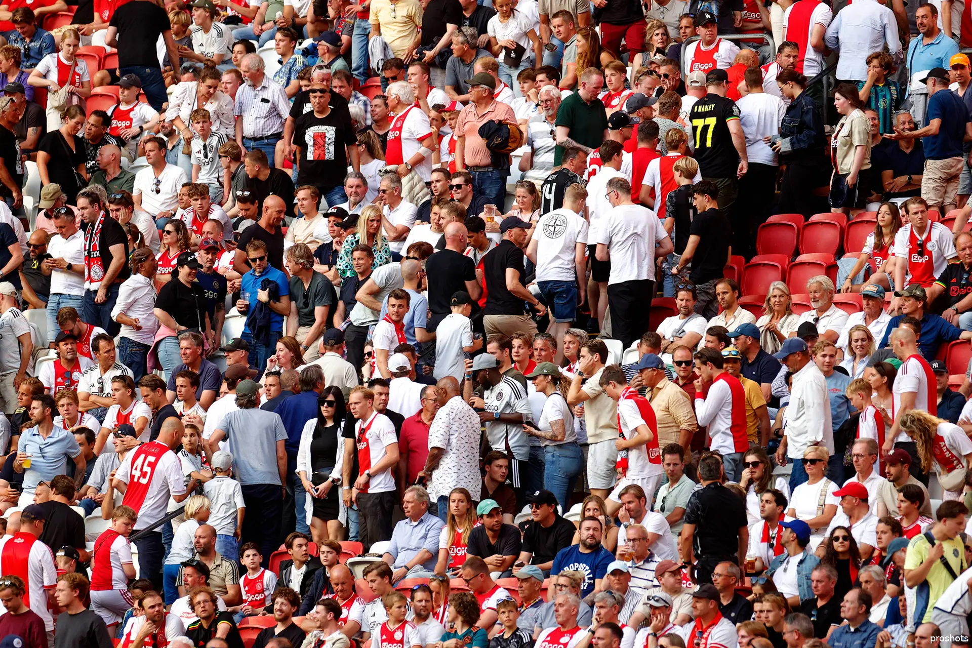 ajax supporters arena
