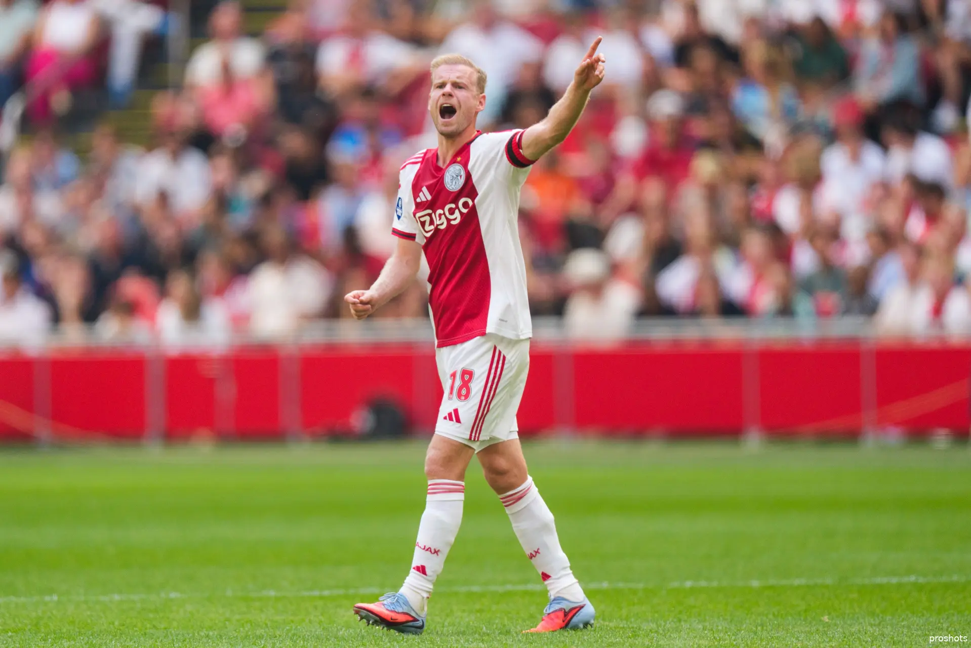 davy Klaassen ajax telstar 25/26