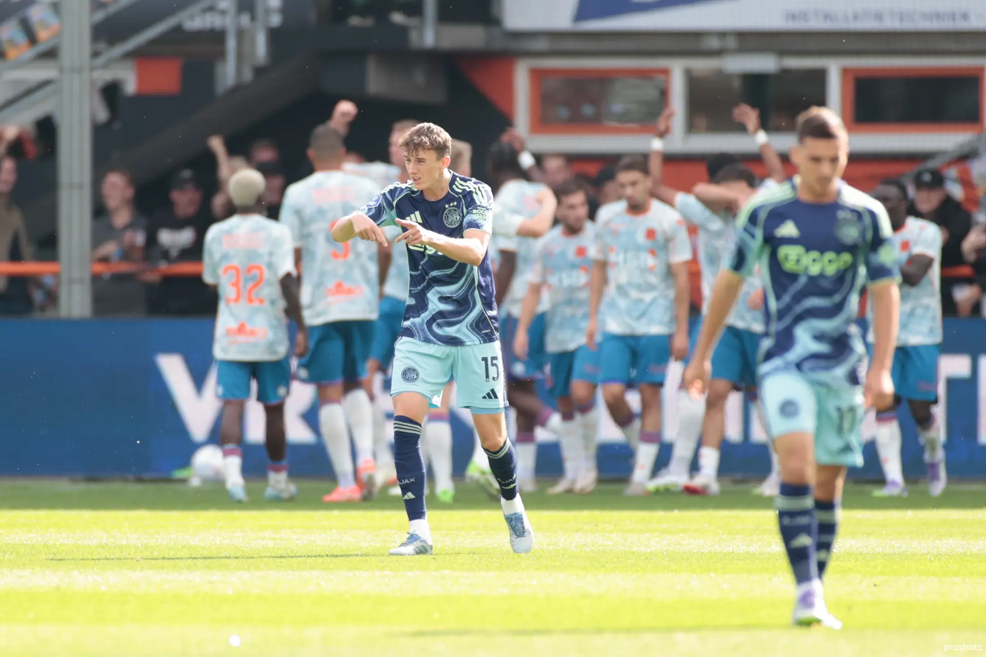 fc volendam ajax 25/26