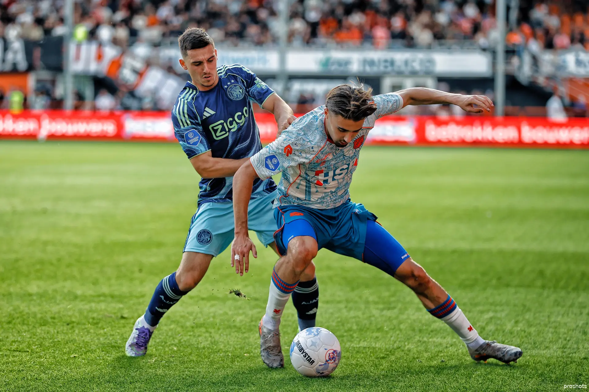 oscar gloukh fc volendam ajax 25/26