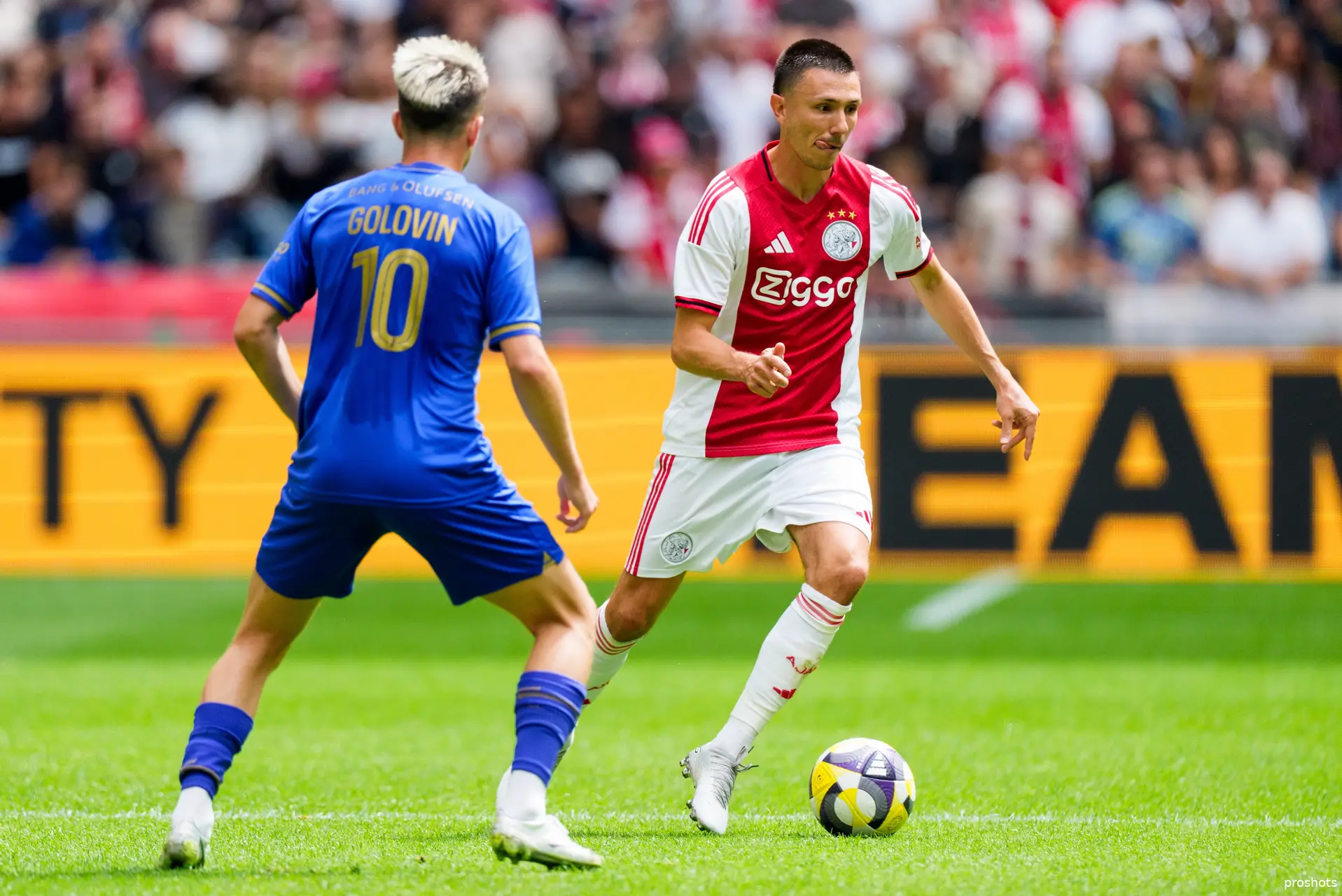 steven berghuis ajax  as monaco 25/26
