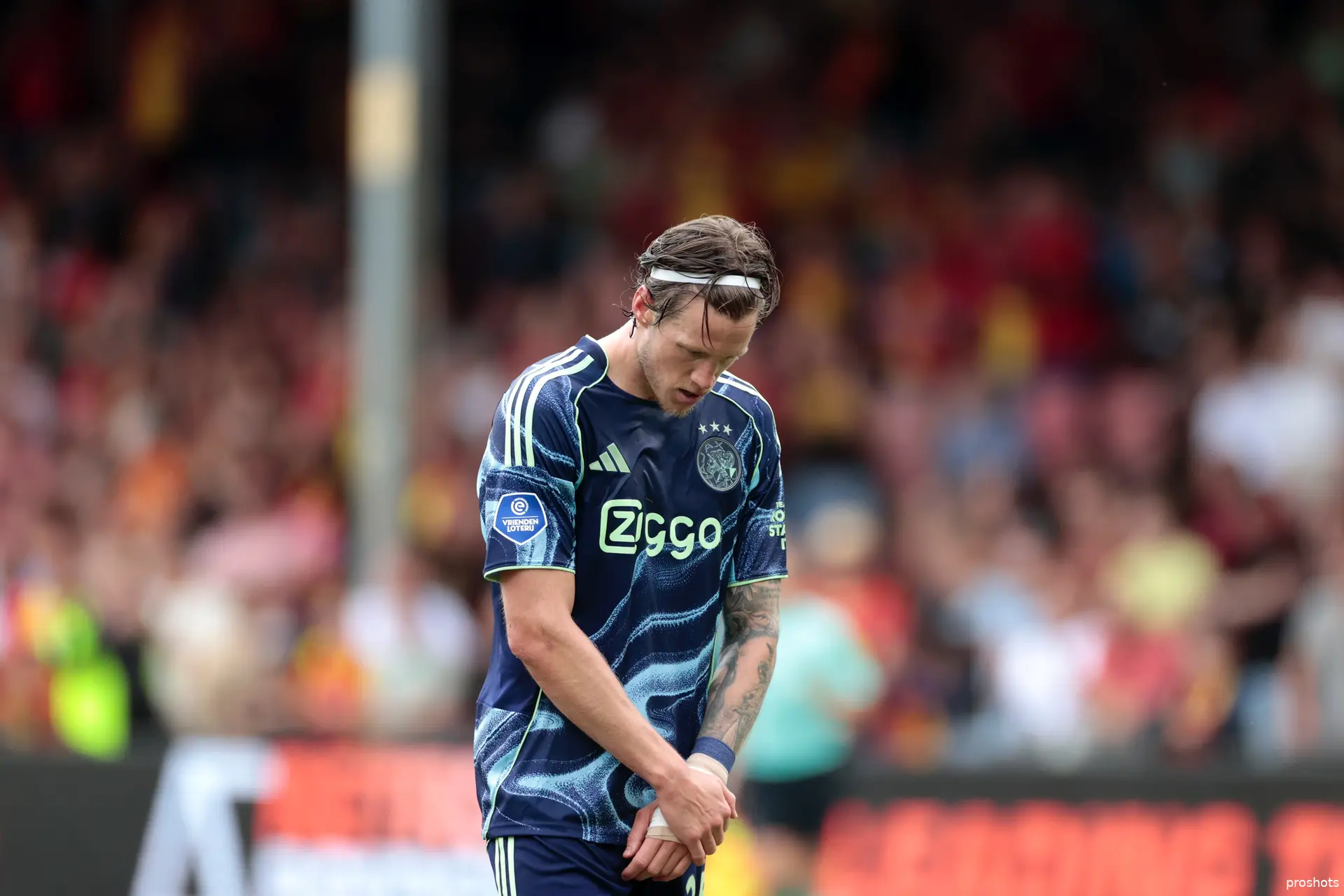 wout weghorst go ahead eagles ajax 25/26