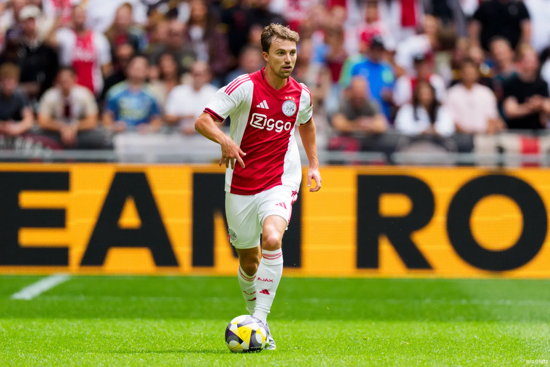 youri regeer ajax as Monaco 25/26