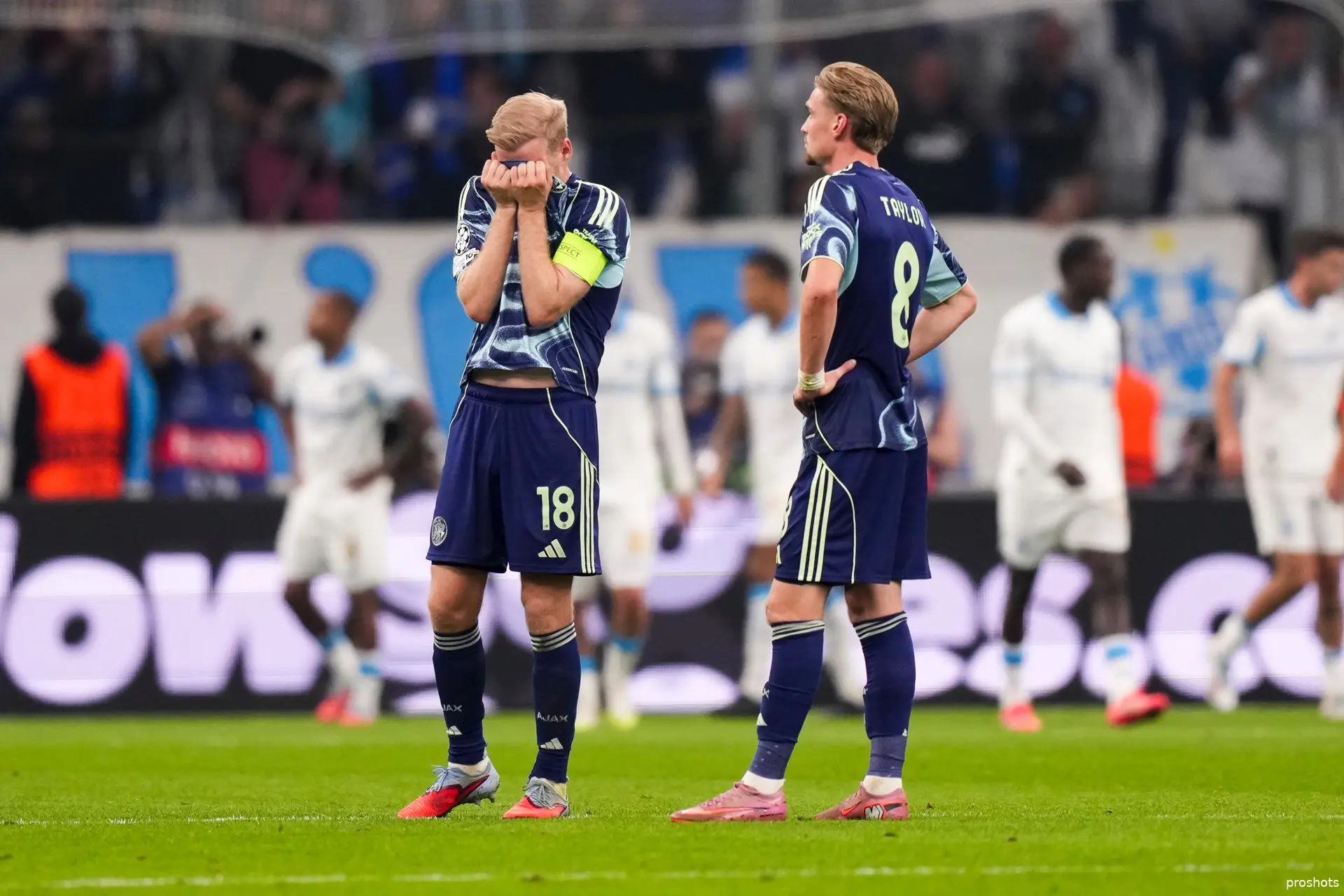 davy Klaassen Kenneth Taylor olympique Marseille Ajax 25/26