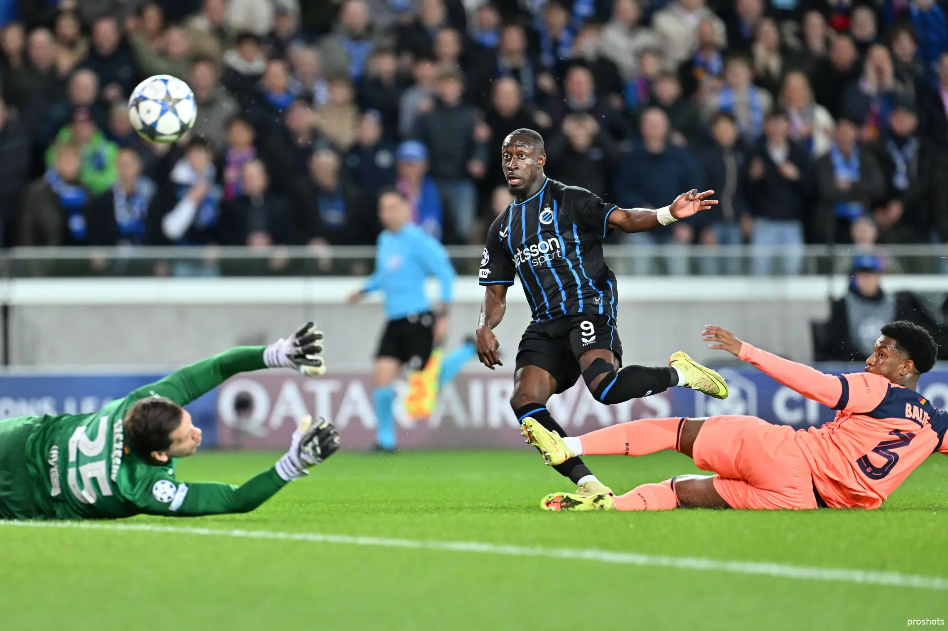 Ajax Showtime Carlos Forbs Club Brugge
