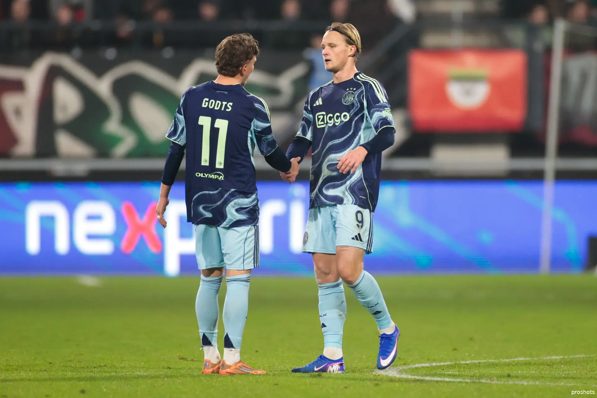 Mika Godts Kasper Dolberg nec ajax 25/26