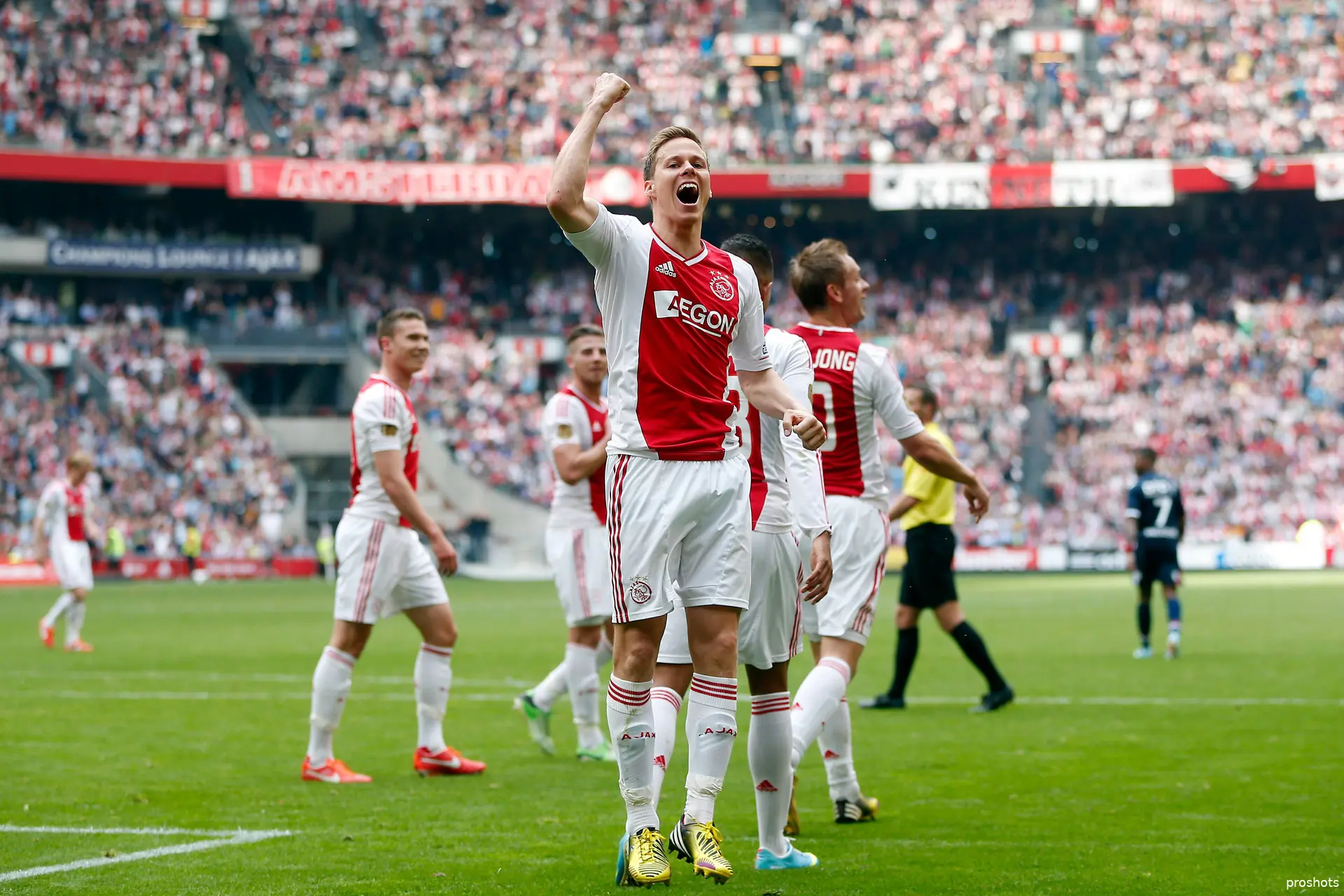 Ajax Showtime Niklas Moisander Ajax Willem II