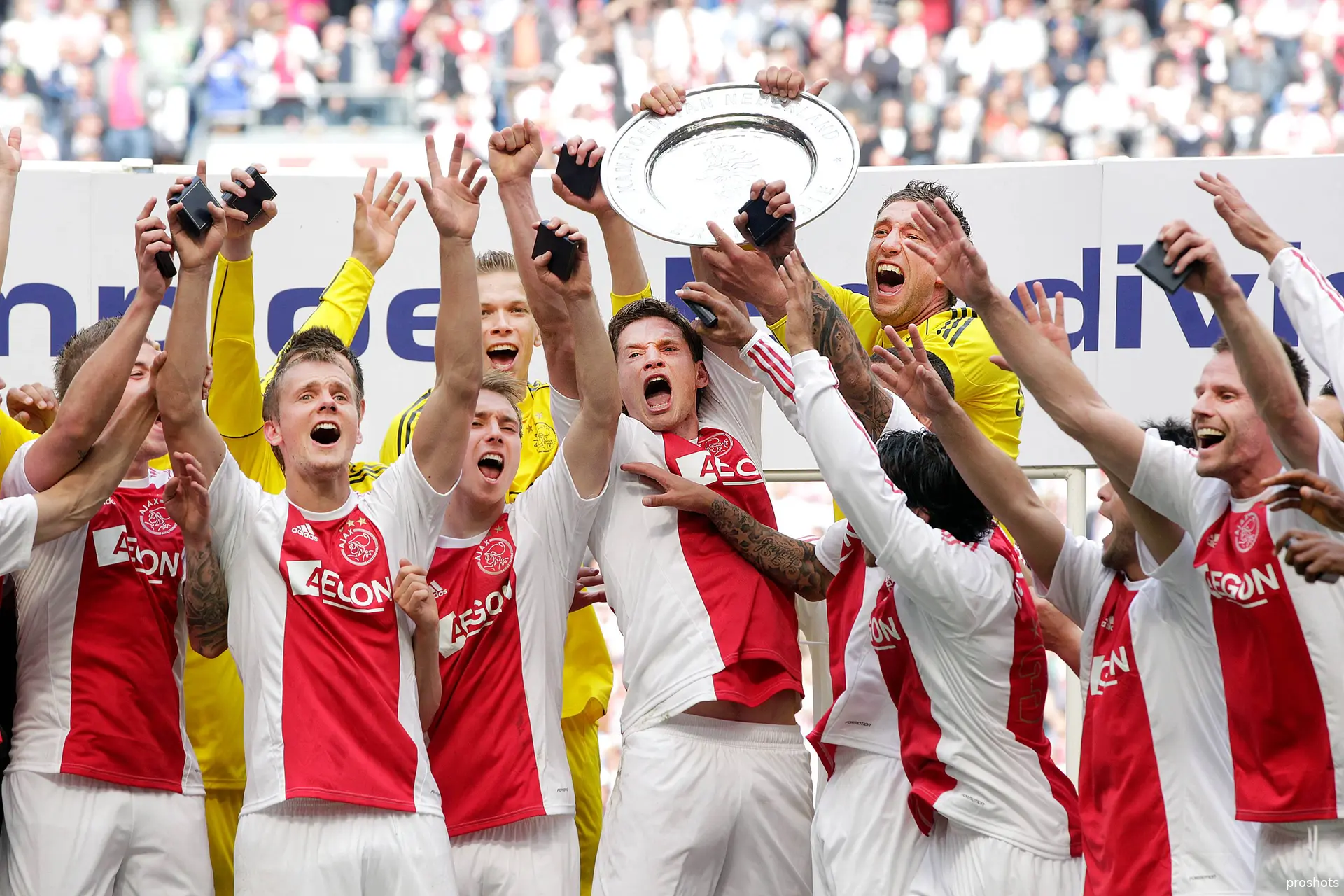 SiemdeJong_JanVertonghen_MaartenStekelenburg_Ajax-FCTwente_AjaxShowtime