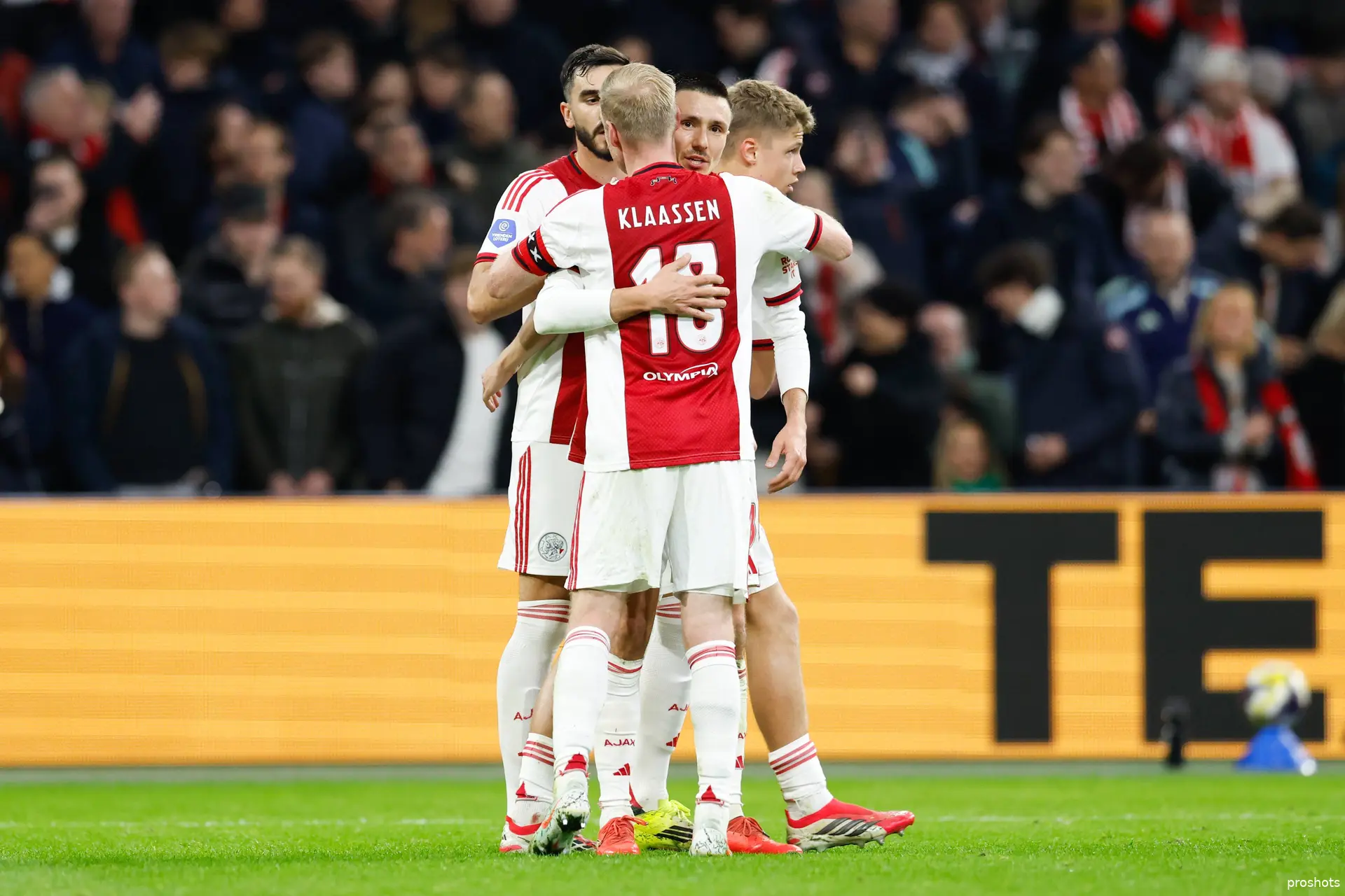 Ajax Showtime Klaassen en Berghuis