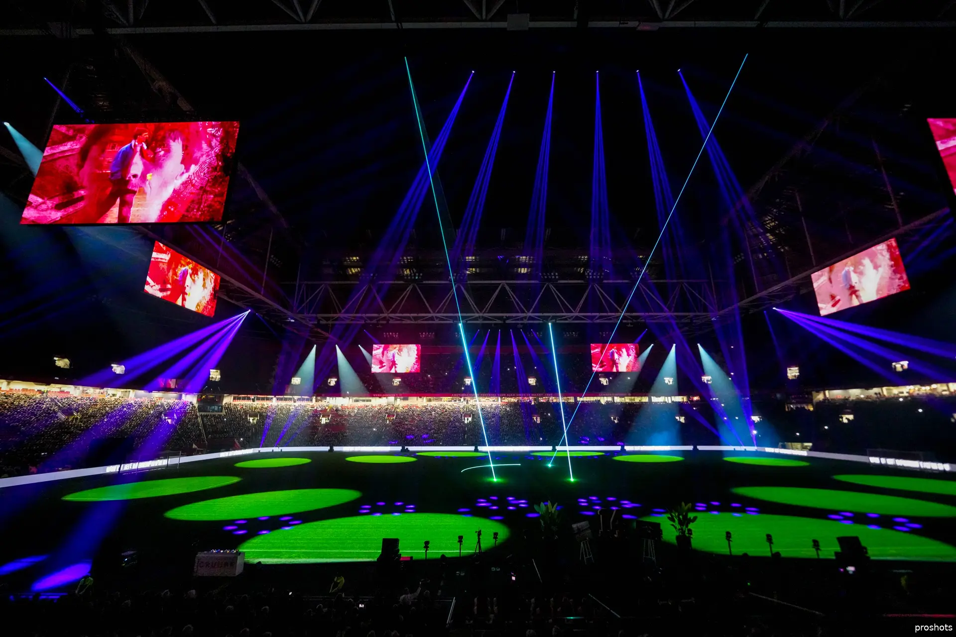 Ajax Showtime Johan Cruijff ArenA Premiere CRUIJFF