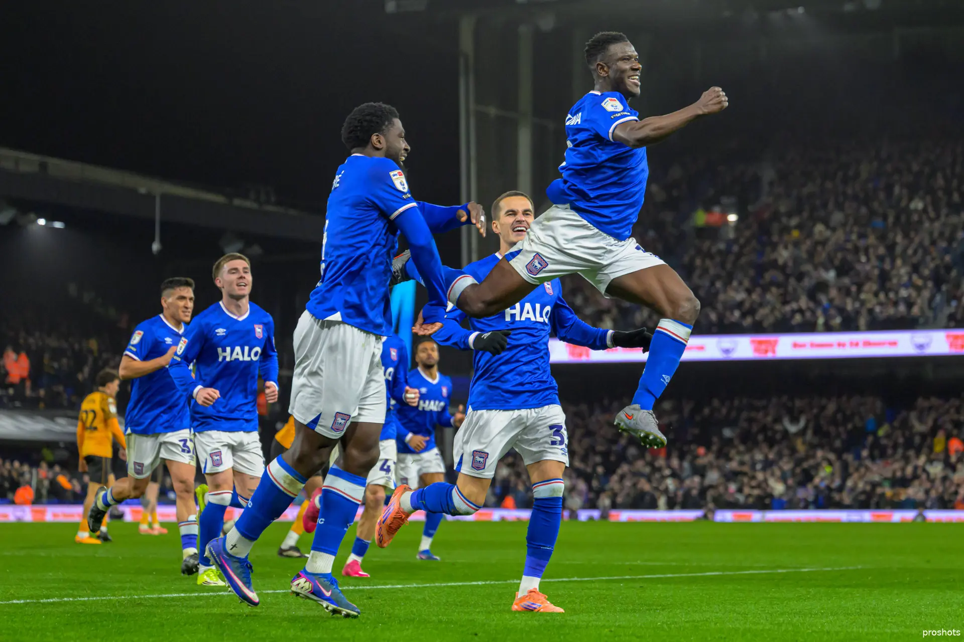 AzorMatusiwa_IpswichTown_Ajax Showtime