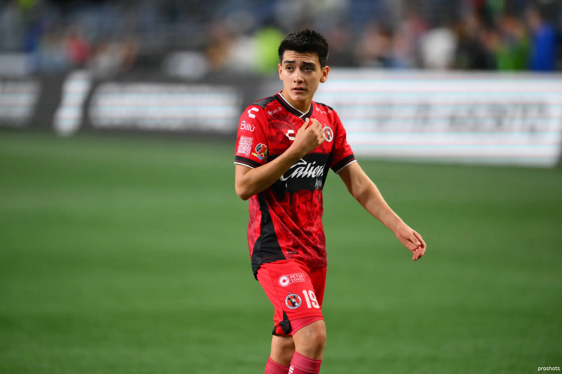 Ajax Showtime Gilberto Mora