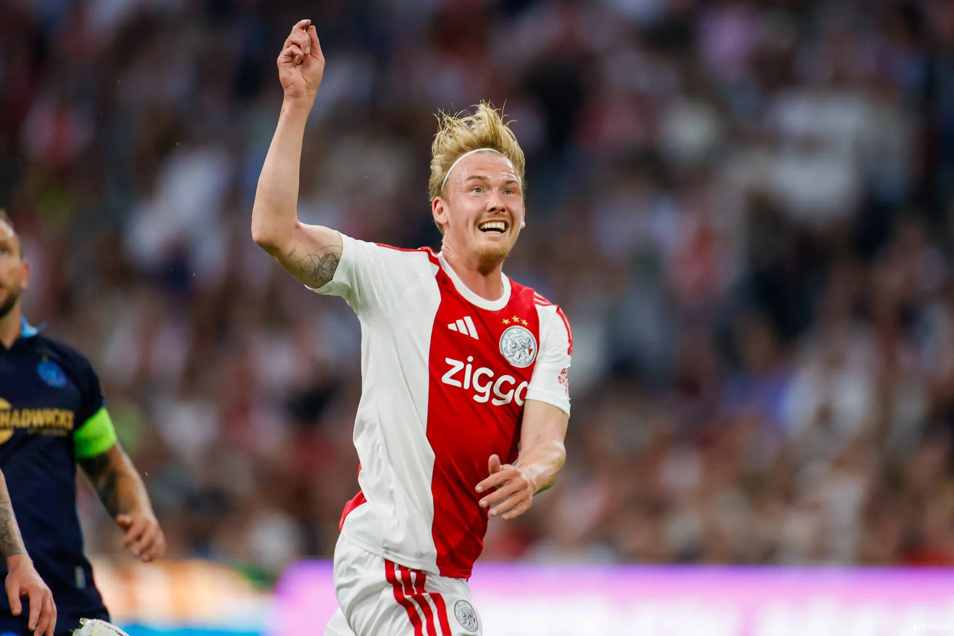 Julian Brandt, Ajax, Shelbourne