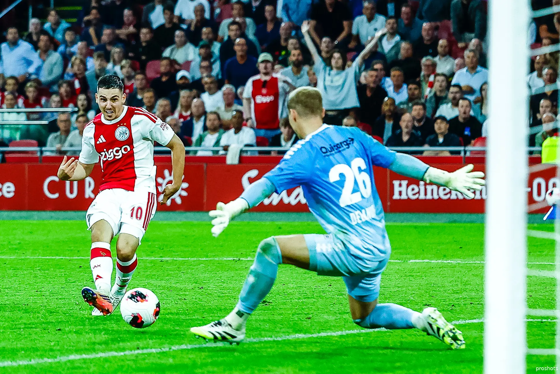 ajax showtime oscar gloukh ajax Willem ii