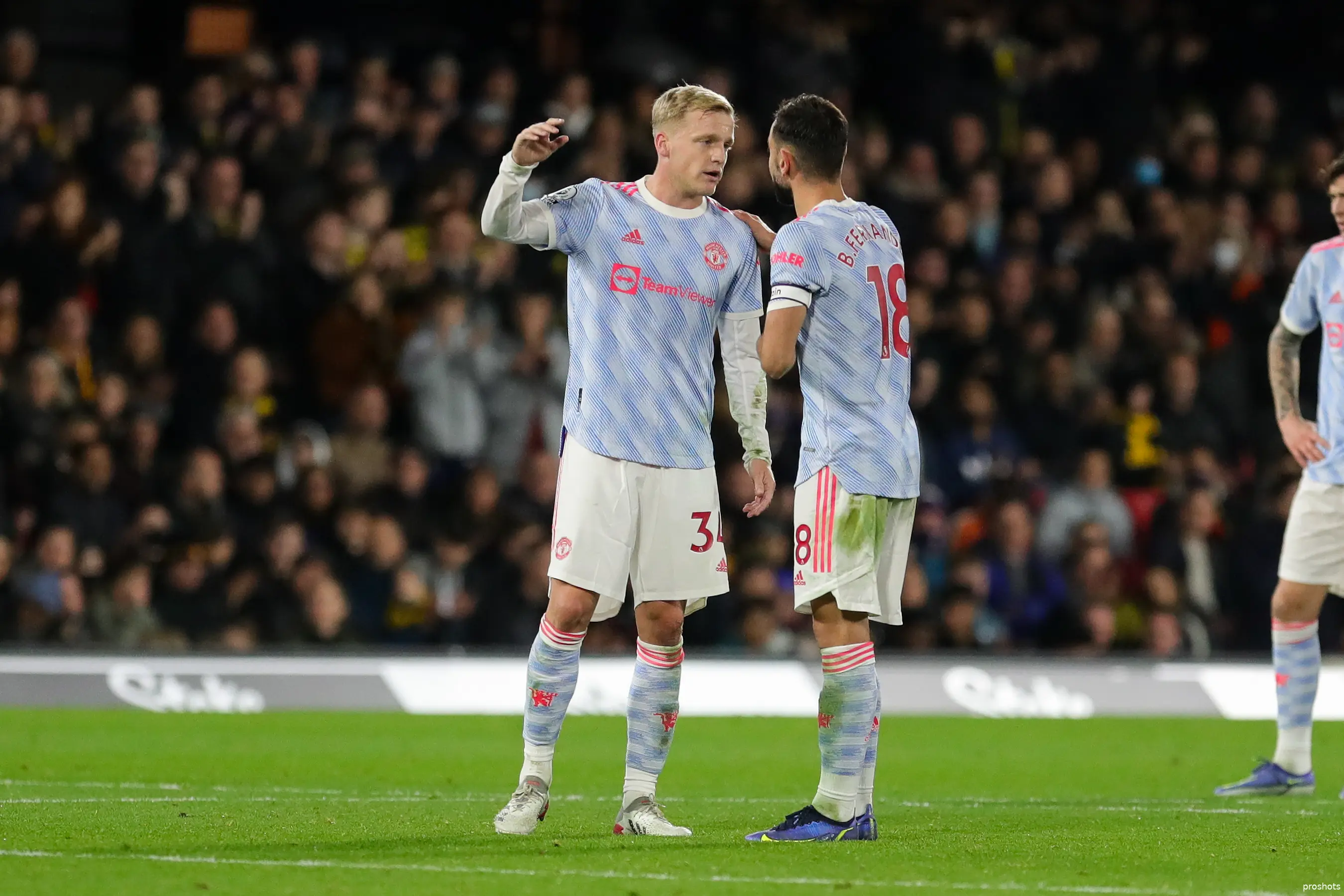Donny van de Beek Bruno Fernandes Manchester United