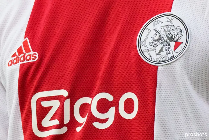 ajax shirt oude logo