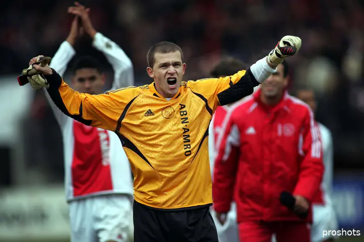 Yuki zag in Bogdan Lobont zijn favoriete keeper bij Ajax: 'Een keeper die het moest hebben van de reflexen en mooie reddingen. Dat was ik ook wel iets meer'