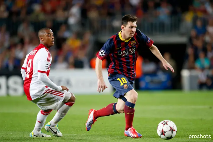 Duarte tijdens zijn debuut in Camp Nou