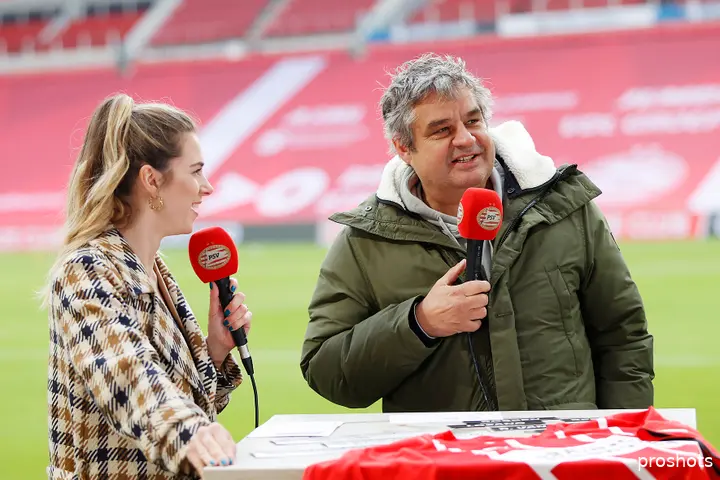 <i><b>Frank Lammers is één van de beste vrienden van Kees Boot. 'Ik was even helemaal klaar met hem, haha. Nu waren wij eindelijk weer aan de beurt en sindsdien is PSV er, op een paar landstitels na, ook eigenlijk niet meer aan te pas gekomen.’</b></i>