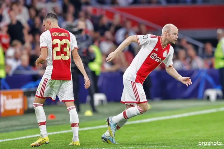 Jansen benoemt Klaassen en Berghuis als voorbeeld voor de werklust binnen de Ajax-selectie