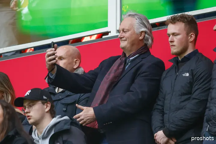 pier eringa ajax jan van halst