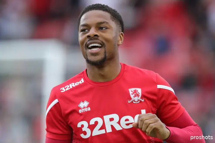 chuba akpom ajax middlesbrough