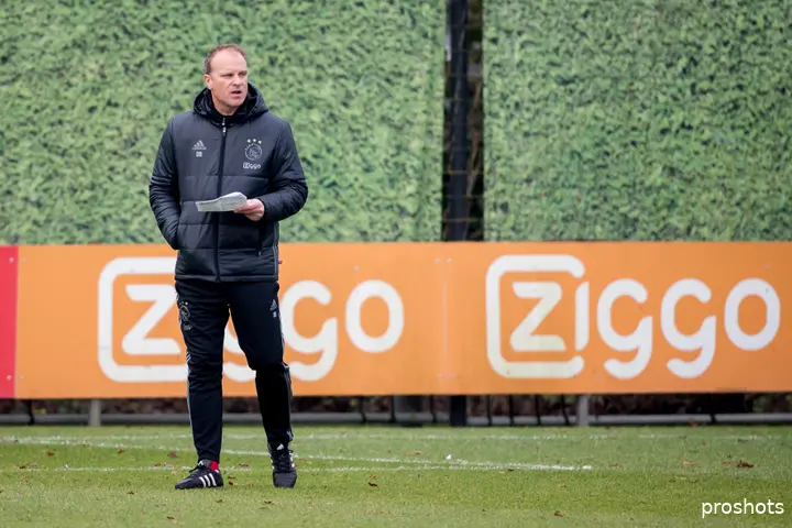 dennis bergkamp ajax