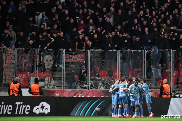 slavia praag ajax supporters fans