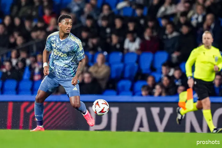 jorrel hato real sociedad ajax 24 25