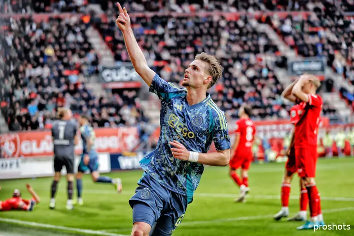 kenneth taylor fc twente ajax 24 25