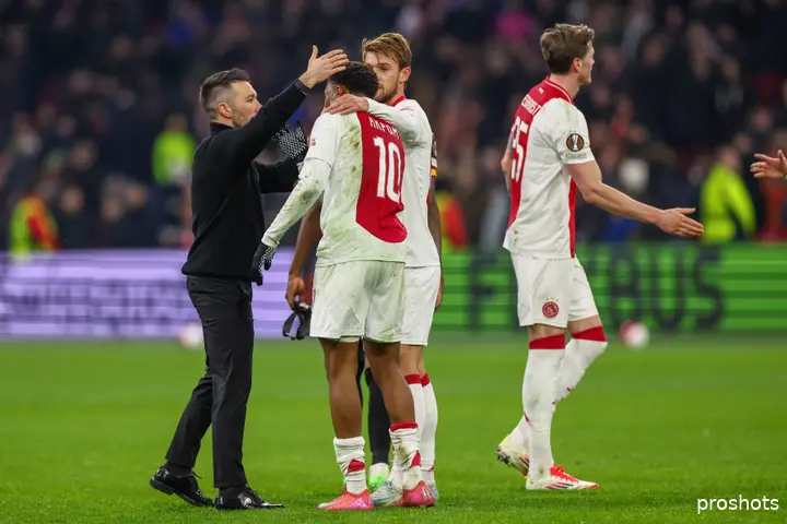 Nam Chuba Akpom hier al afscheid van trainer Francesco Farioli?