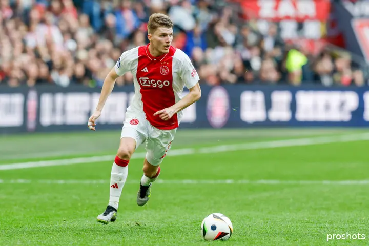 Anton Gaaei verzorgde vlak voor tijd de assist op de beslissende 2-0 van Oliver Edvardsen.