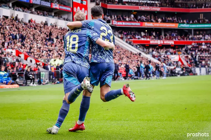 berghuis ajax psv
