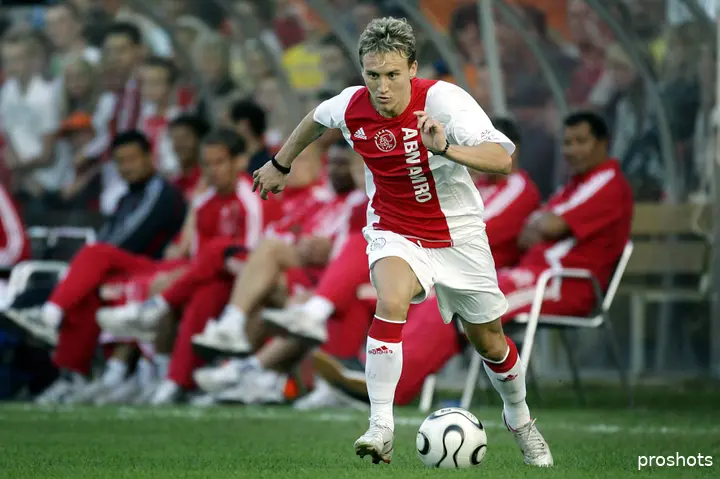 Nicolae Mitea kwam tussen 2003 en 2008 53 keer uit voor Ajax en was hierin elfmaal trefzeker.