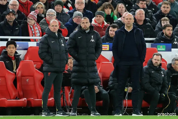 liverpool john heitinga arne slot